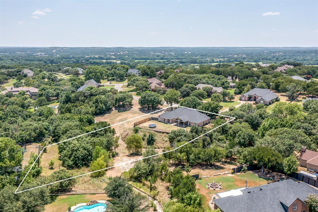 117 Danielle Dr, Hudson Oaks, TX 76087 photo