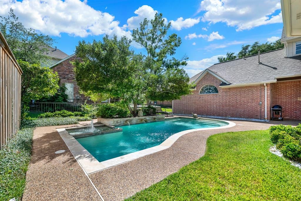 5404 Glenshire Dr, Plano, TX 75093 photo
