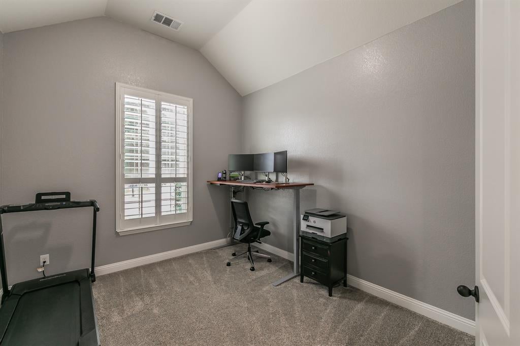 405 Marbrook Ct, Fort Worth, TX 76131 photo