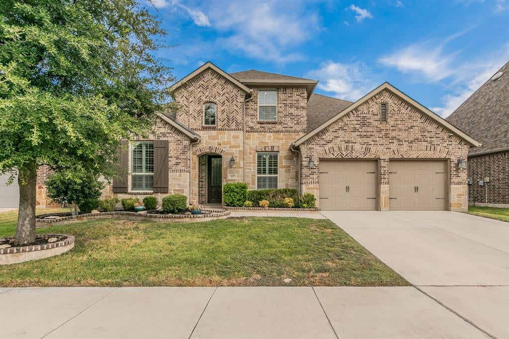 405 Marbrook Ct, Fort Worth, TX 76131