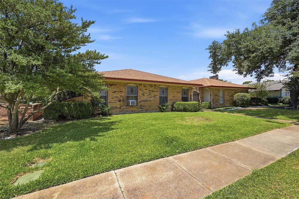 4115 Greenway Dr, Garland, TX 75041