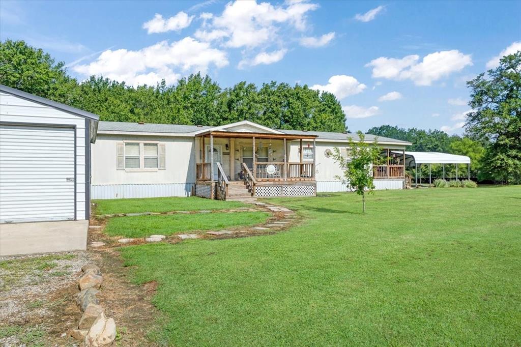 1022 County Road 2295, Telephone, TX 75488 photo