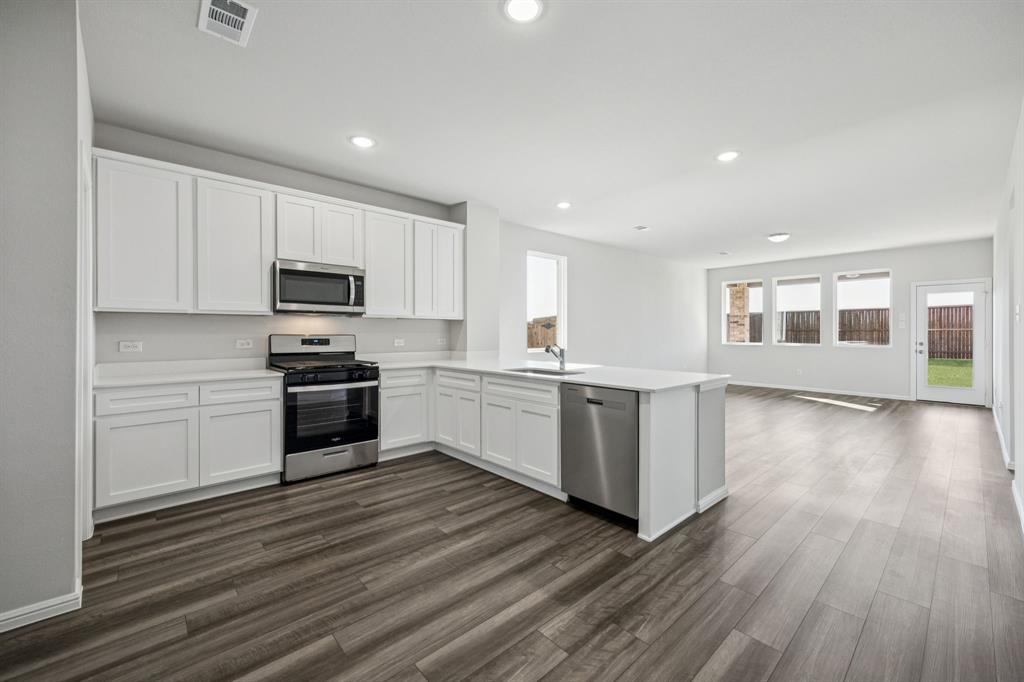 425 Magellan Rd, Seagoville, TX 75159 photo