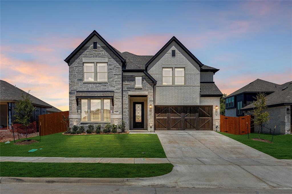 549 Red Maple Rd, Waxahachie, TX 75165 photo