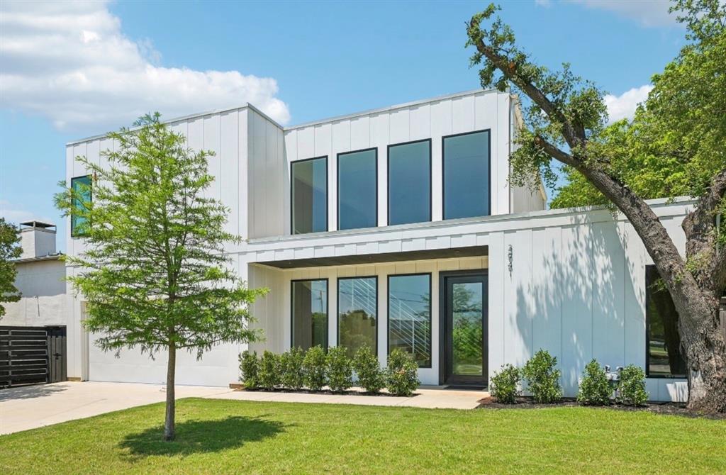 3941 Adrian Dr, Dallas, TX 75209