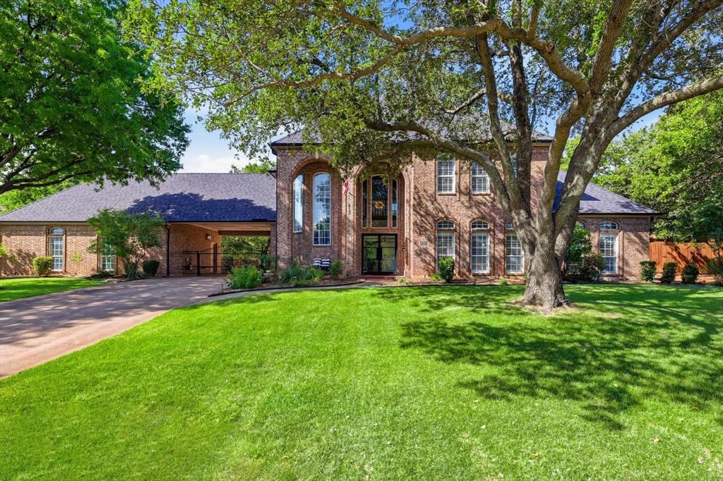 813 Pearl Dr, Southlake, TX 76092