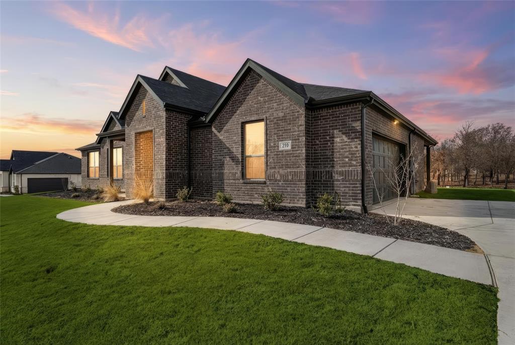 219 County Road 4690, Boyd, TX 76023 photo