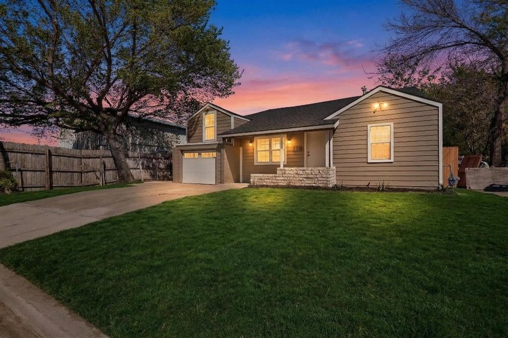 102 Tillery Ave, Dallas, TX 75211