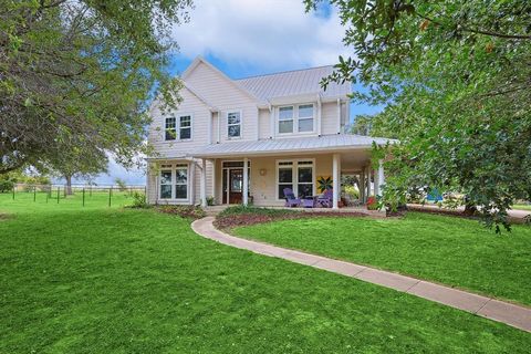 Single Family Residence in Krum TX 11153 Jackson Road.jpg