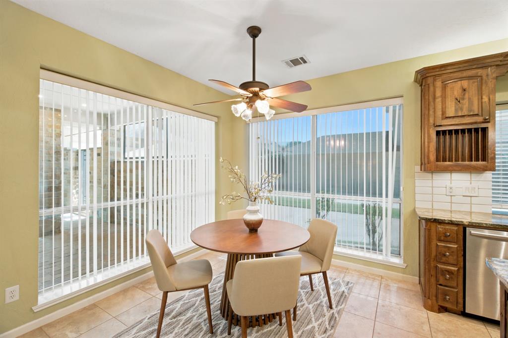905 Silverthorne Trl, Highland Village, TX 75077 photo