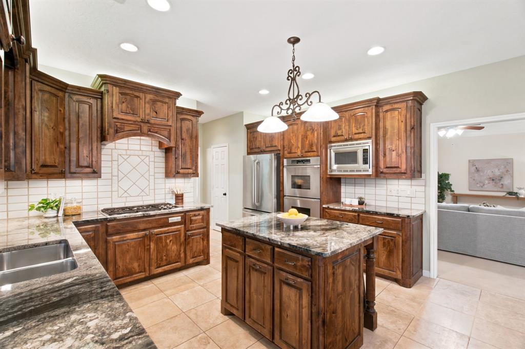 905 Silverthorne Trl, Highland Village, TX 75077 photo