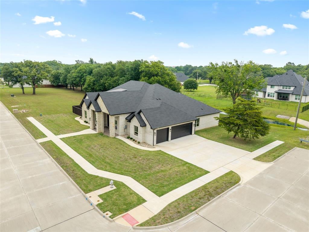 7611 Awadi Ct, Arlington, TX 76001 photo
