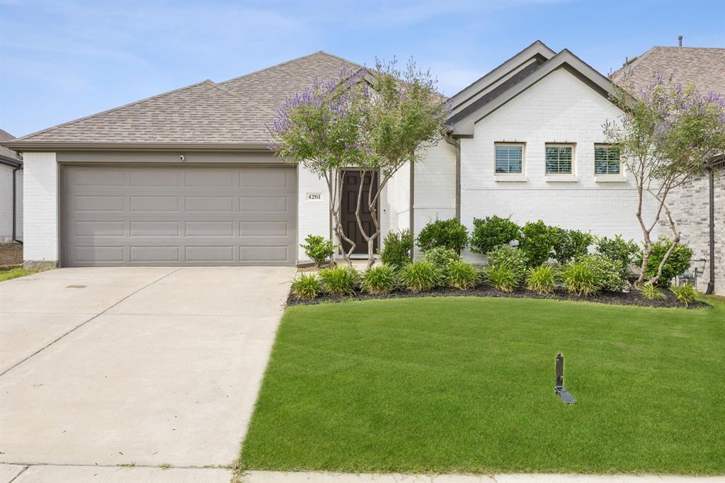 4261 Bullock Ln, Forney, TX 75126