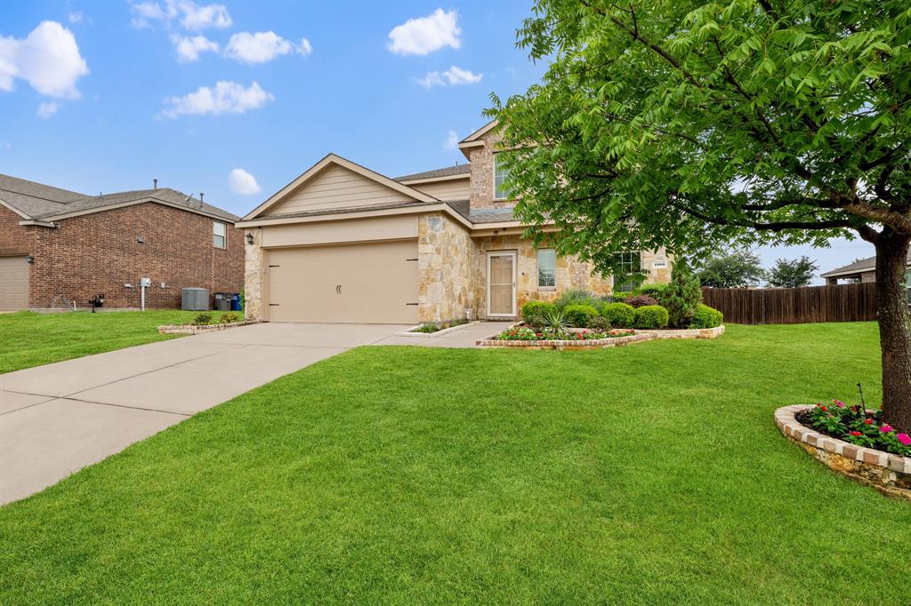 1306 Cedar Hollow Dr, Princeton, TX 75407 photo
