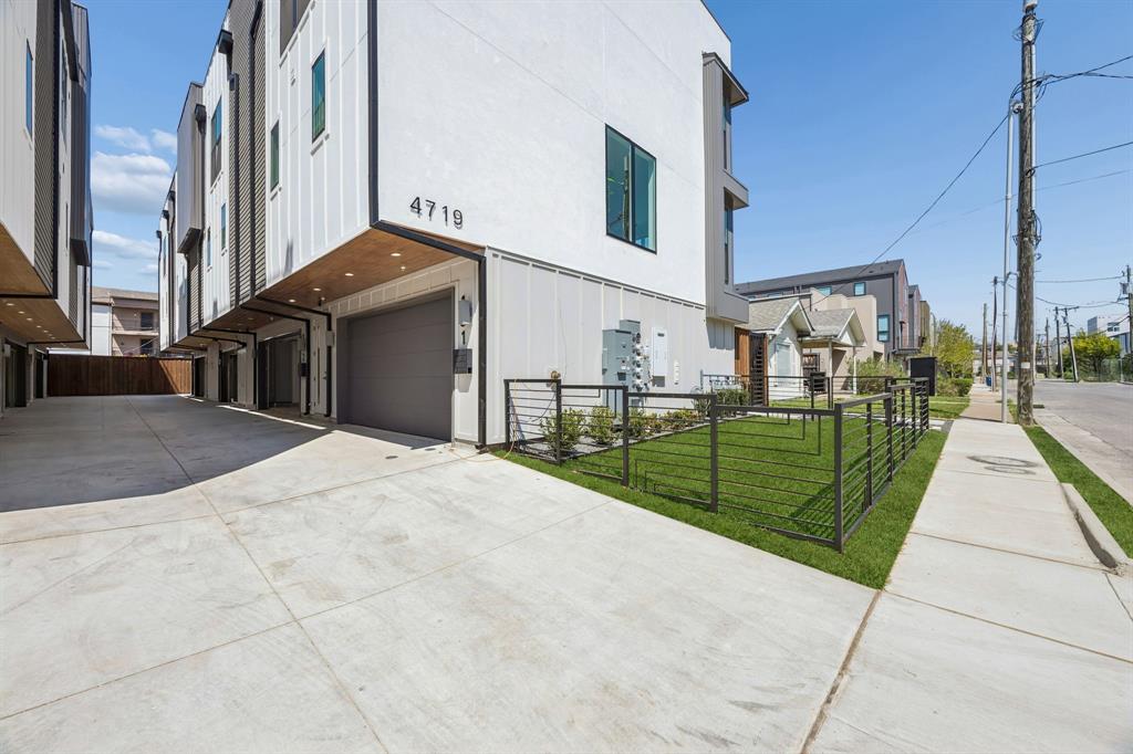 4719 Manett St, Dallas, TX 75204