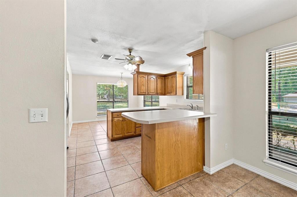225 Red Oak Ln, Powderly, TX 75473 photo