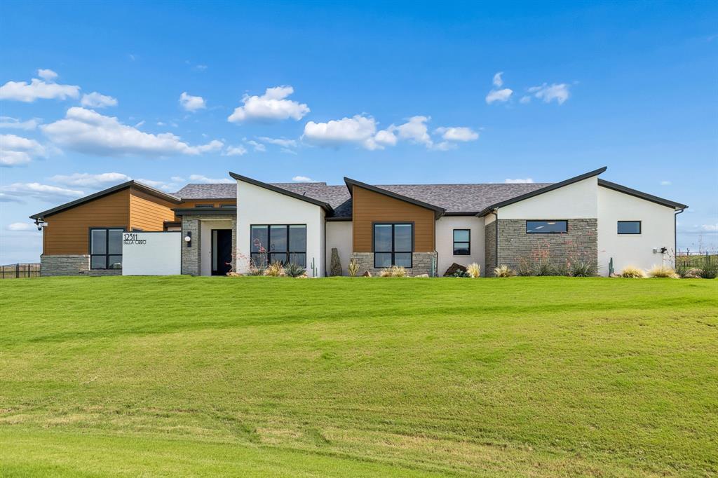 12311 Bella Cirro Dr, Fort Worth, TX 76126