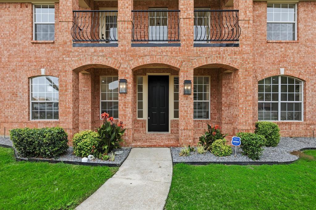 1400 Hudspeth Dr, Carrollton, TX 75010 photo