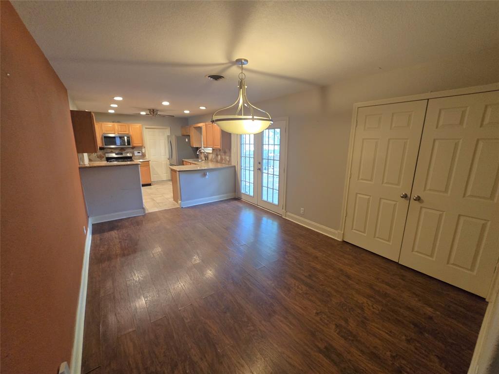 1144 Norwood Dr, Hurst, TX 76053 photo