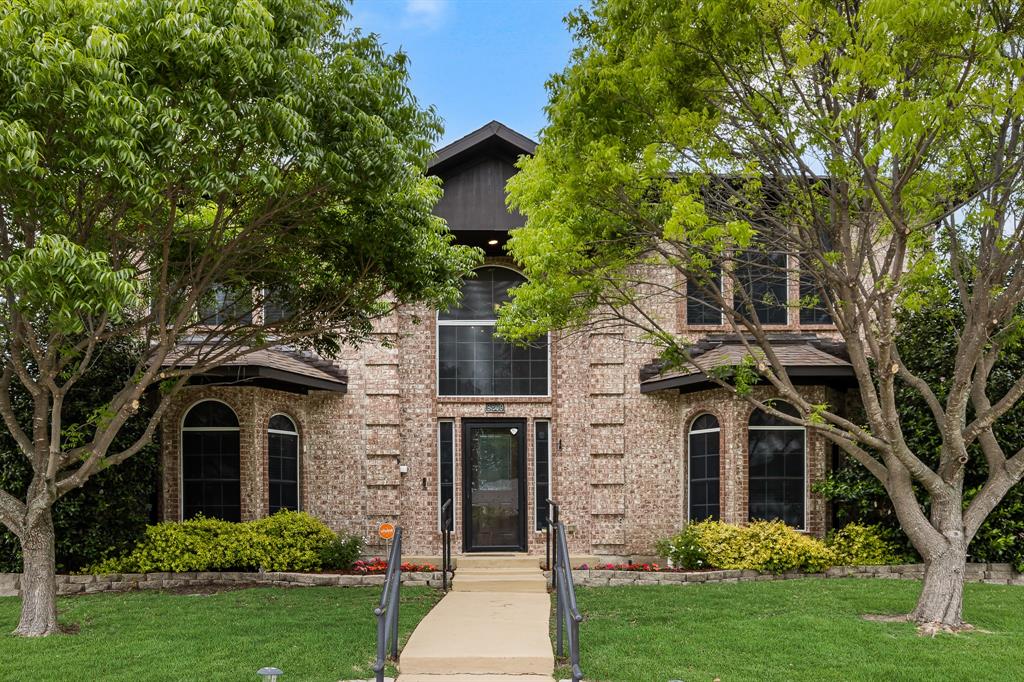 9209 Chimneywood Dr, Rowlett, TX 75089