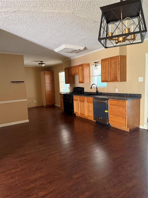 107 SE Harris St, Burleson, TX 76028 photo