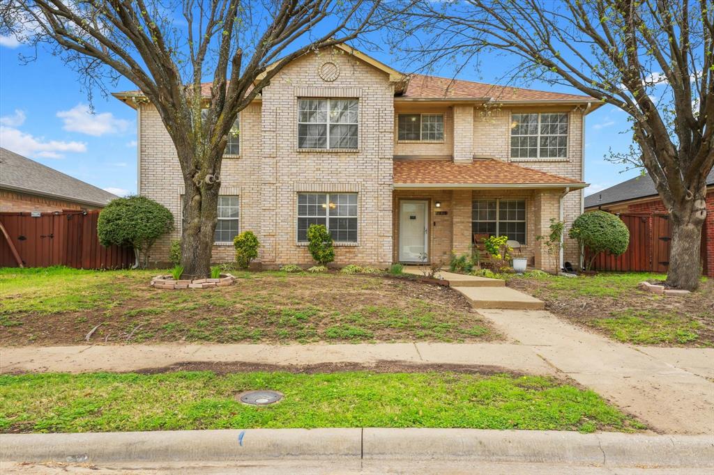 1818 Cedar Ridge Dr, Mesquite, TX 75181