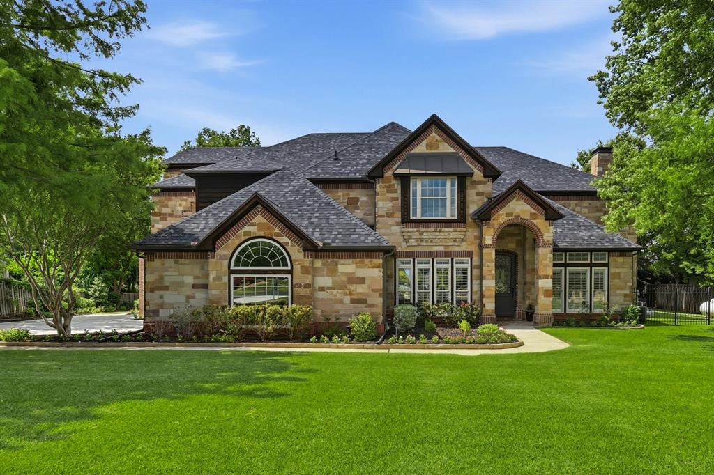 210 Canyon Oaks Dr, Argyle, TX 76226