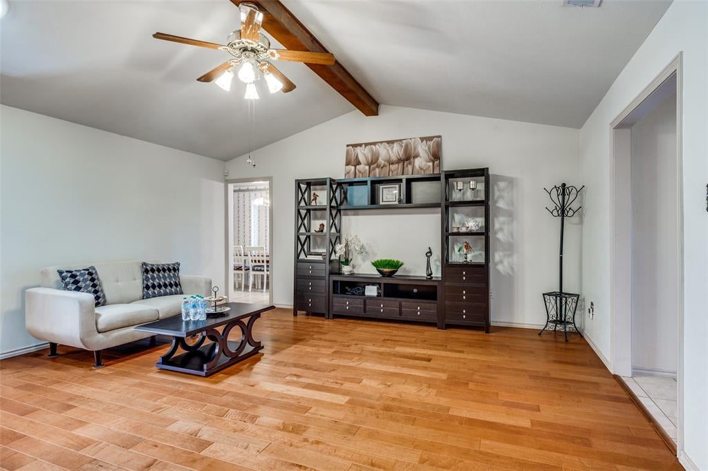 504 Chaffee Dr, Arlington, TX 76006 photo