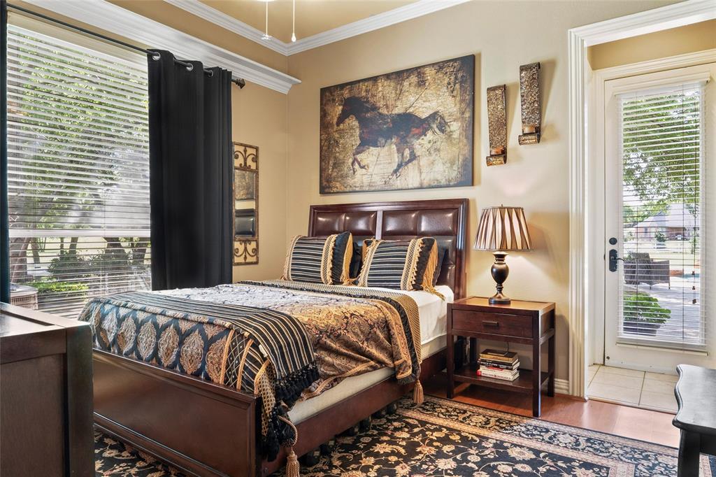 Single Family Residence in Argyle TX 419 E Hickory Ridge Circle 14.jpg
