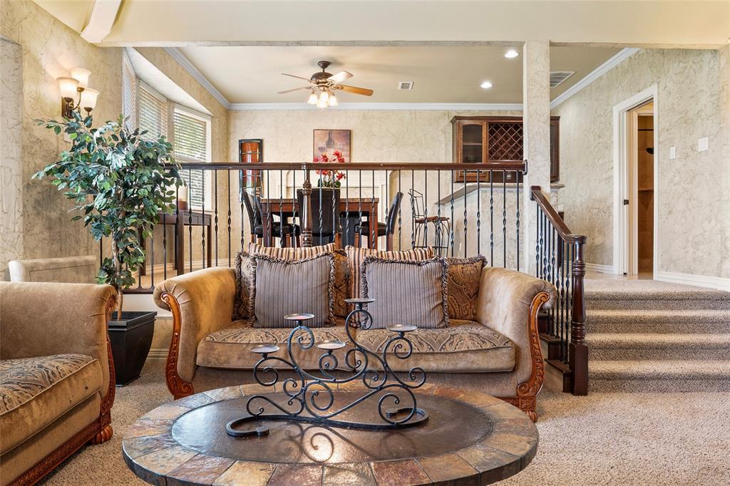 Single Family Residence in Argyle TX 419 E Hickory Ridge Circle 25.jpg