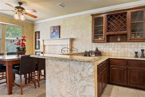 Single Family Residence in Argyle TX 419 E Hickory Ridge Circle 26.jpg