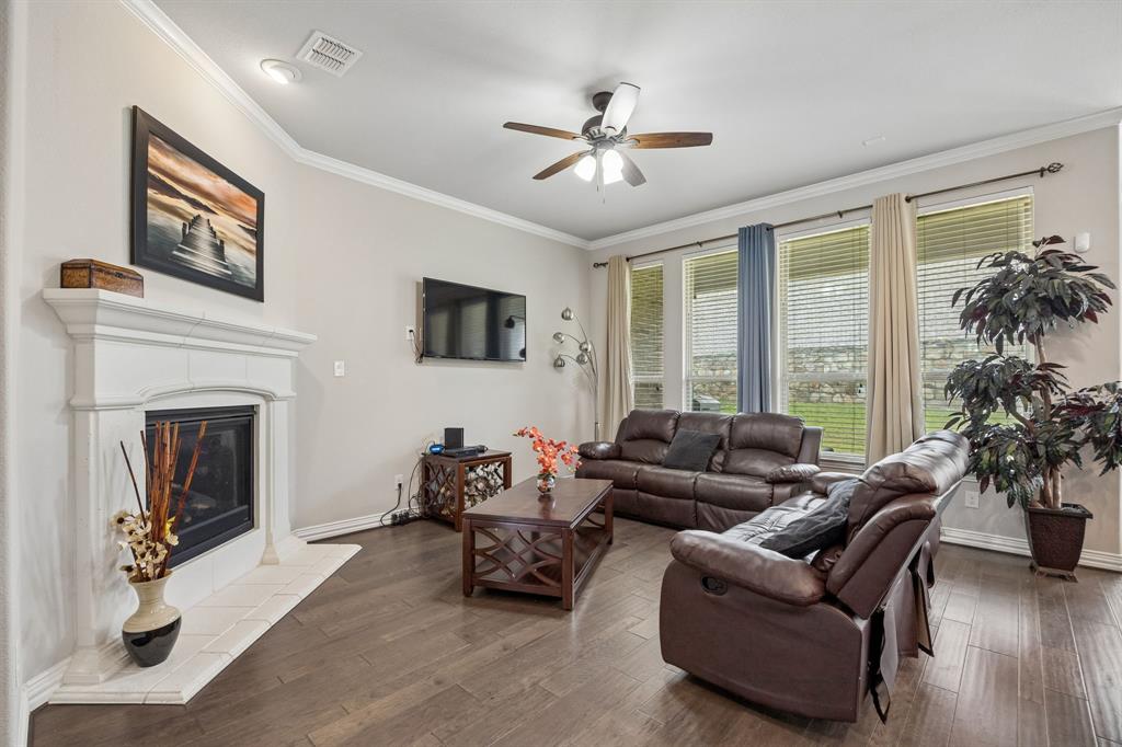 3935 Wind Cave Bnd, Irving, TX 75063 photo