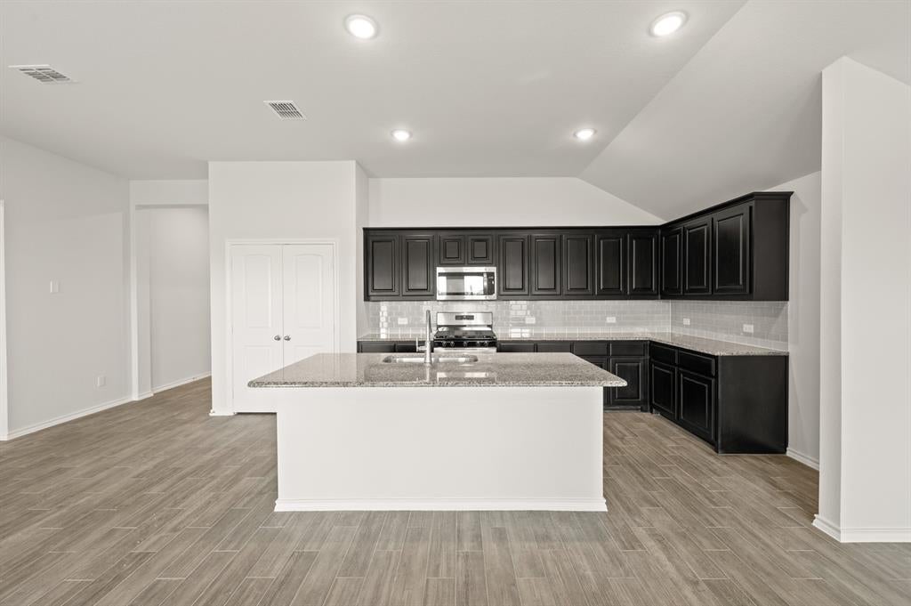 921 Abalone Ave, Haslet, TX 76052 photo