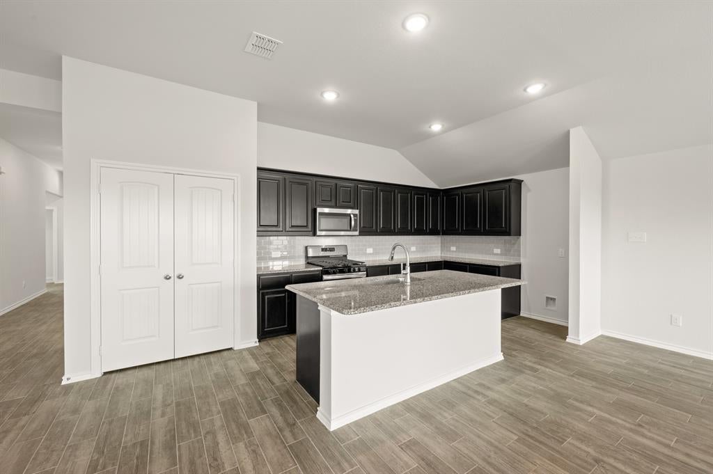 921 Abalone Ave, Haslet, TX 76052 photo