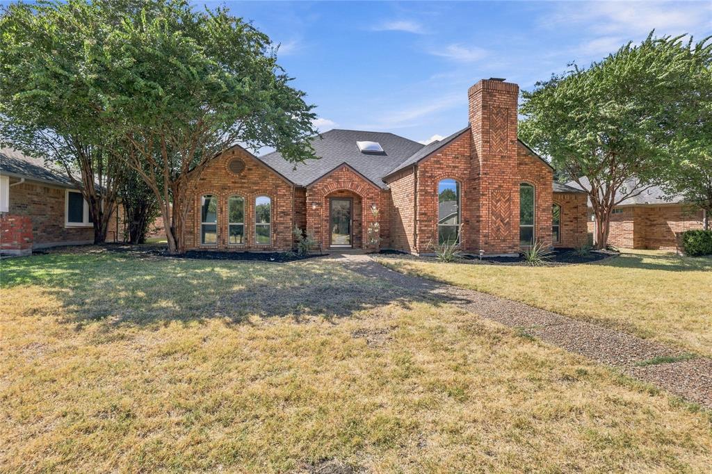 2312 Stone Glen Ln, Carrollton, TX 75007 photo