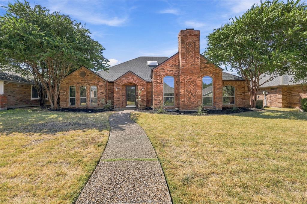 2312 Stone Glen Ln, Carrollton, TX 75007