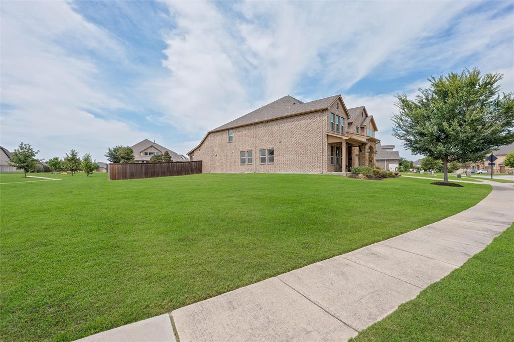 7505 River Park Dr, Mckinney, TX 75071 photo