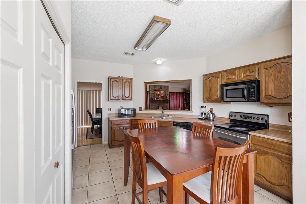 2020 E Branch Hollow Dr, Carrollton, TX 75007 photo