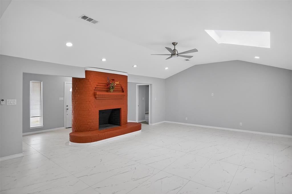 835 38 St, Paris, TX 75462 photo