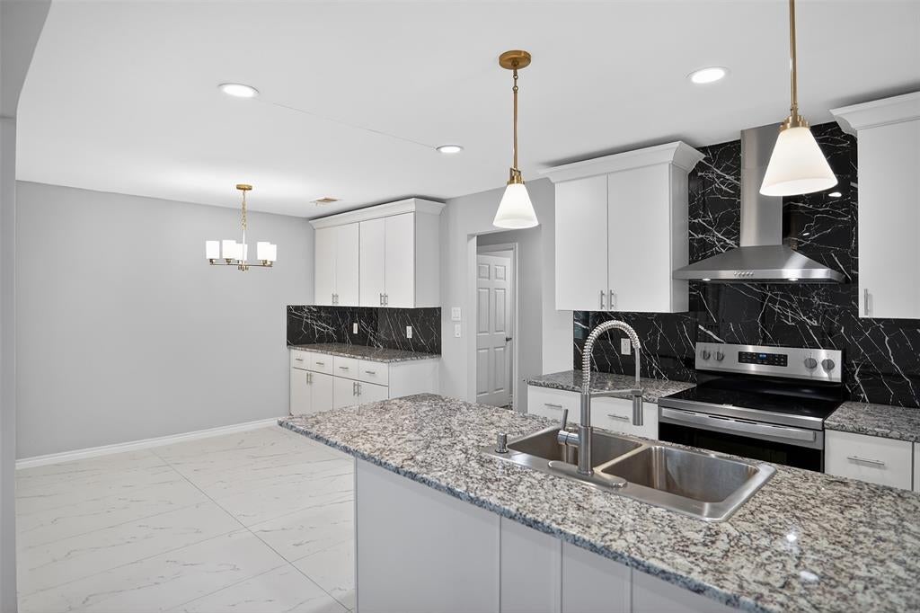 835 38 St, Paris, TX 75462 photo