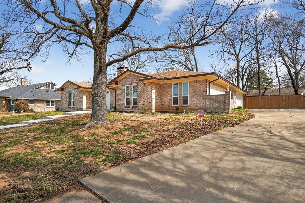 835 38 St, Paris, TX 75462