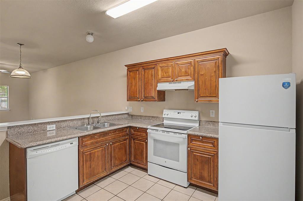 3124 Cherry Ln, Fort Worth, TX 76116 photo