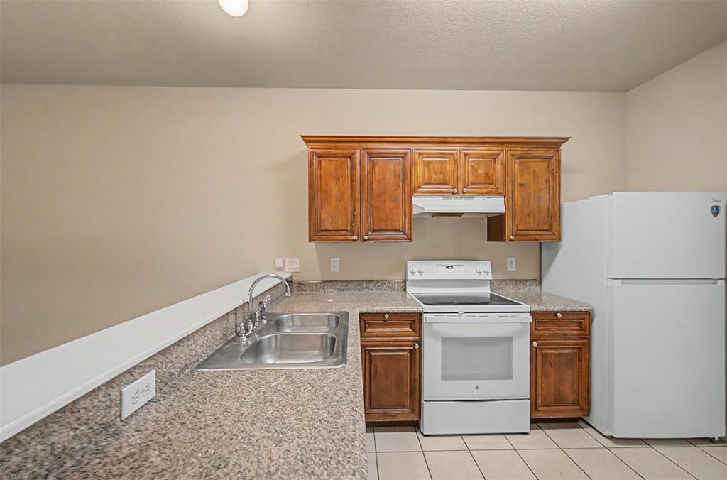 3124 Cherry Ln, Fort Worth, TX 76116 photo