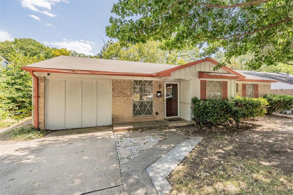 1346 Winding Trl, Duncanville, TX 75116 photo