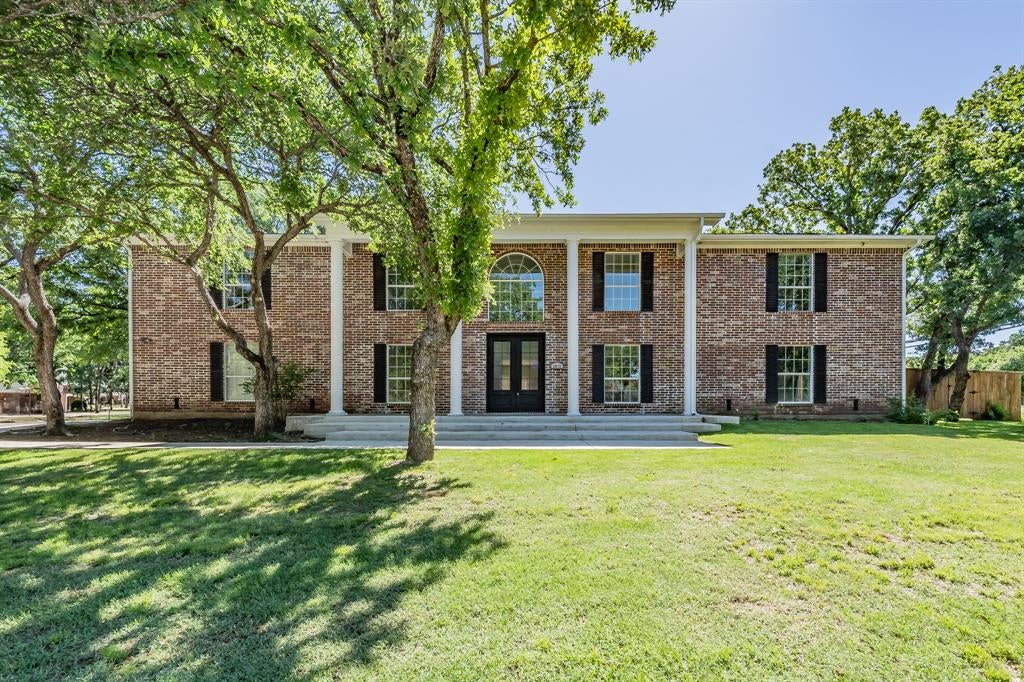 2815 Perkins Rd, Arlington, TX 76016