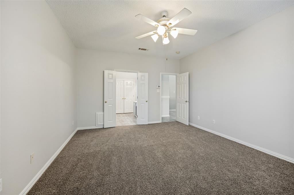 100 Bullava Ct, Crowley, TX 76036 photo