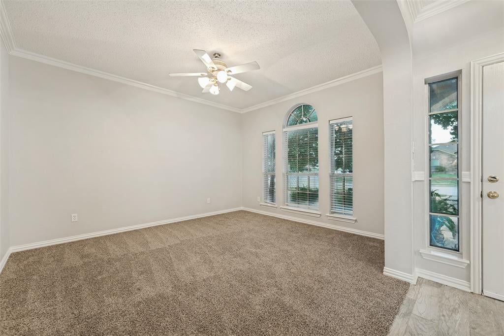 100 Bullava Ct, Crowley, TX 76036 photo