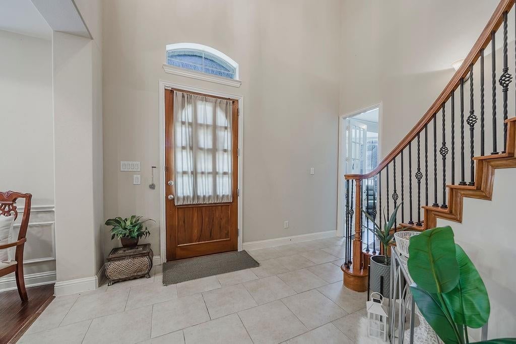 1011 Parview Cir, Grand Prairie, TX 75104 photo