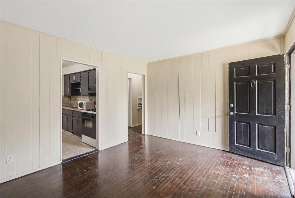6632 Emhouse St, Dallas, TX 75232 photo