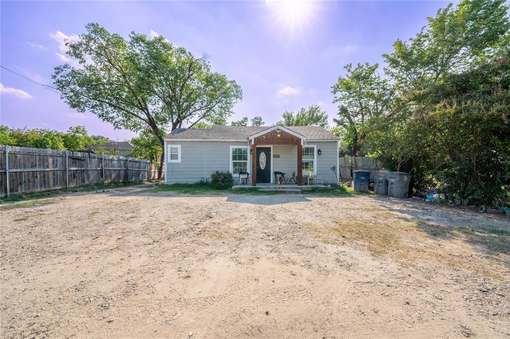 2519 Chalk Hill Rd, Dallas, TX 75212